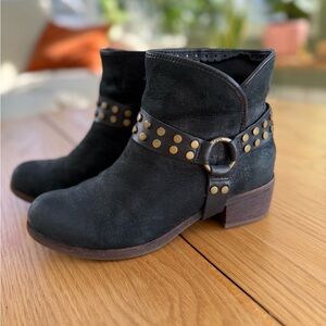 UGG suede boots